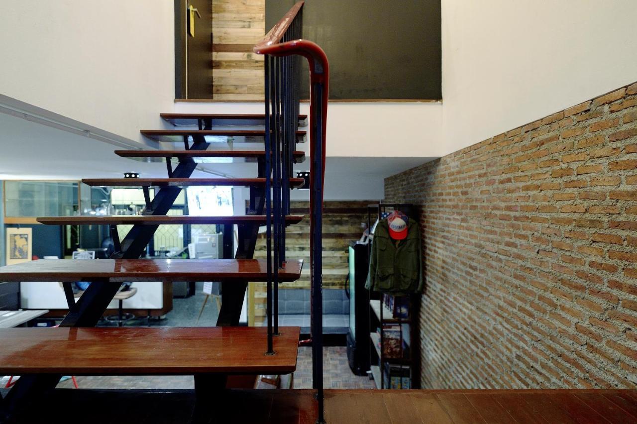 Siam Square House Hotel Bangkok Exterior foto
